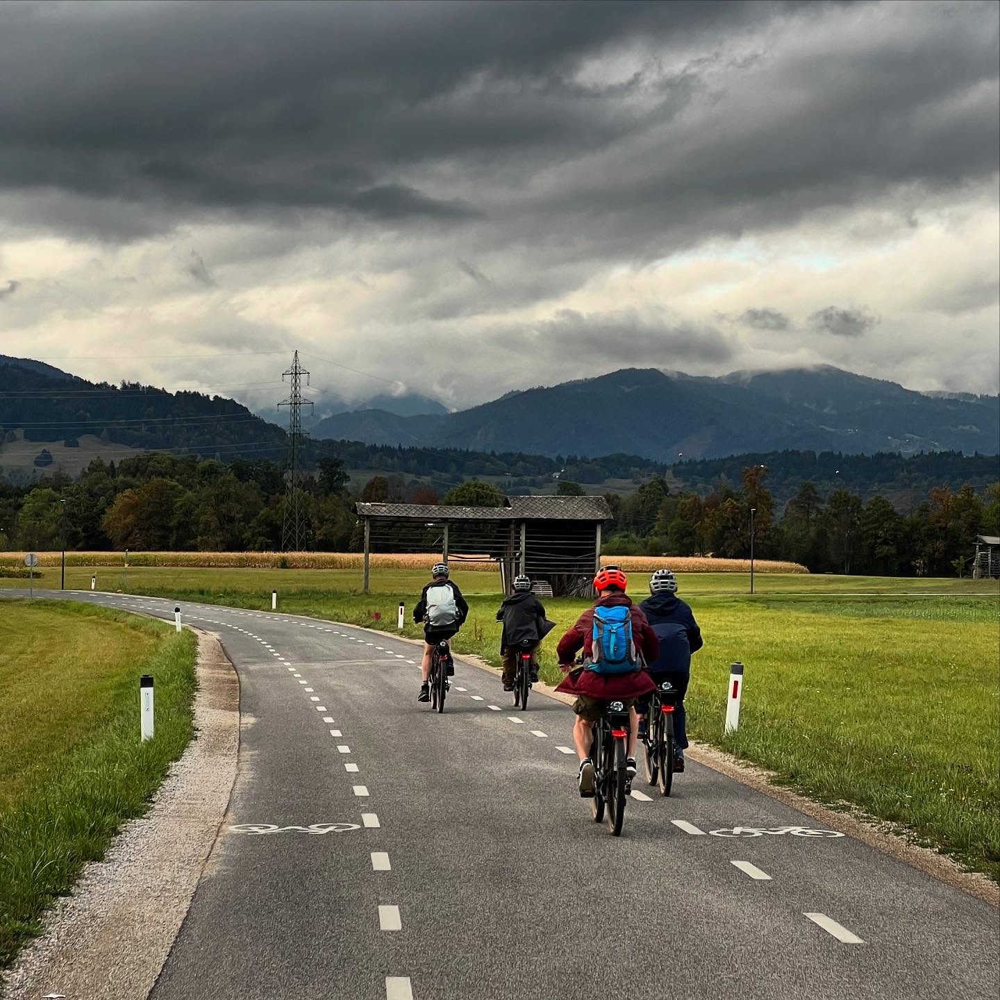 479486061_18488323657039070_3800793549221407903_n