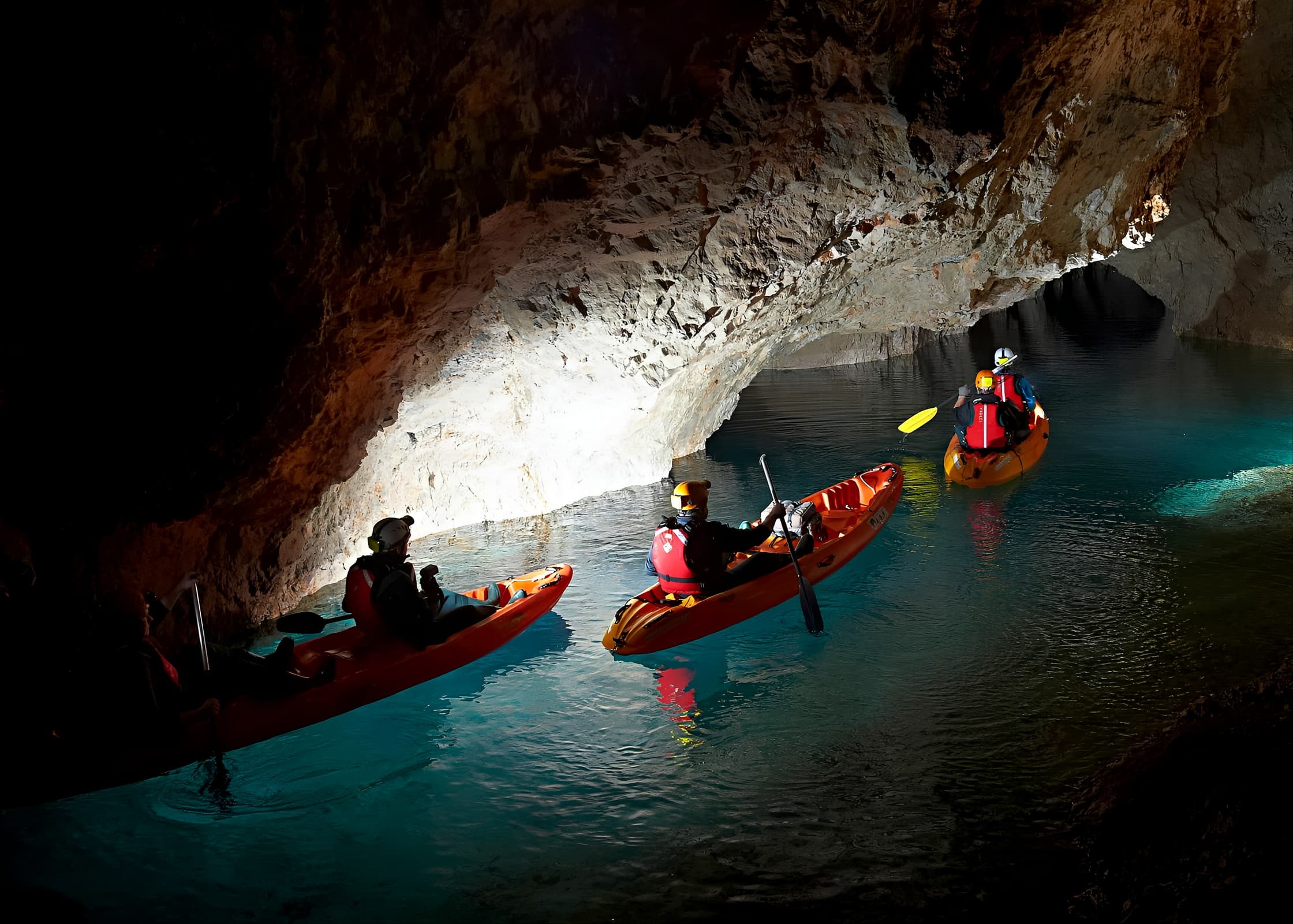 Black-Hole-Kayaking-tour_29